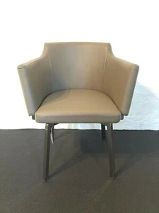 Ozzio Italia Drehstuhl/-sessel Swing mit Rückholfeder, braun, Ausstellungsstück - Bild 1 von 9