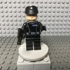 Lego - Star Wars - 75394 - SW1374 - Commander Praji - Picture 1 of 5
