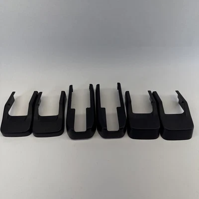 Cubierta de moldura de riel de oruga de asiento trasero segunda fila para Mazda CX-90 2024-2025 FABRICANTE DE EQUIPOS ORIGINALES Foto 1 de 4