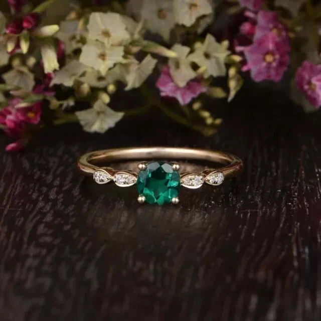 Wedding Band Ring 14K Yellow Gold Plated 2Ct Round Cut Lab Created Green Emerald - Image 1 of 4