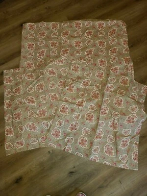 Pottery Barn "Green/Pink Paisley" Full/Queen Duvet & 2 Euro Shams - Image 1 of 4