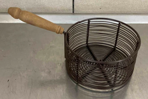 Round Wire Serving Basket with Handle brown wood wooden bowl Cover