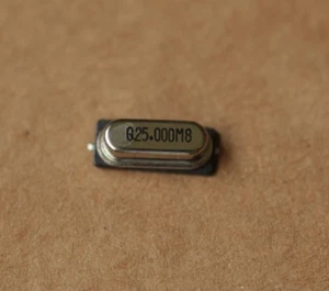 100PCS QVS49P-25.000MHz Crystal XTAL Oscillators HC-49US HC49 Genuine QVS Tech - Picture 1 of 3