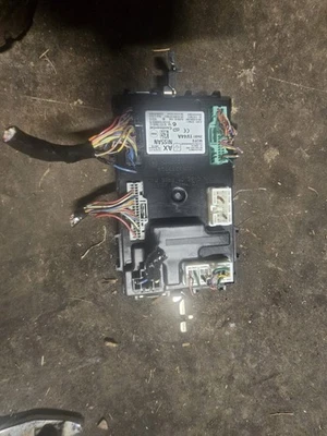 2008-2014 Nissan Murano BCM Body Control Module Chassis Comfort OEM 284B1-1AA2A - Image 1 of 2