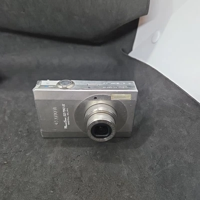 Cámara digital Canon PowerShot SD790 IS 10,0 MP ELPH plateada PROBADA - sin cargador Foto 1 de 4