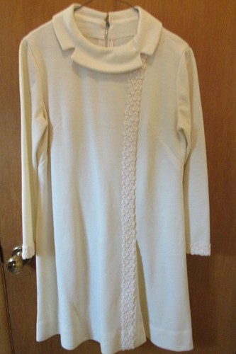 OFF WHITE ABITO VINTAGE LANA bianco sporco manica lunga con colletto e pizzo fatto in casa tg.12 14?