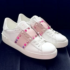 VALENTINO GARAVANI White Leather & Multicolor Rockstud Sneaker $890 Size 40 - Picture 1 of 9