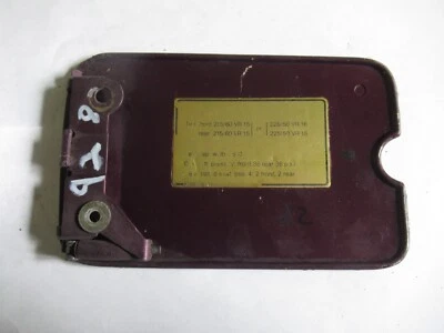 Puerta de gas combustible Porsche 928 S rojo oscuro 1980-1984 92800650800 Foto 1 de 4