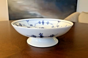 Royal Copenhagen Blau Geriffelt Einfach 7" Fuß Kuchenständer - 1. EUC - Bild 1 von 10