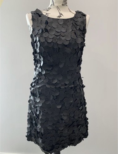 Alexander McQueen abito nero senza maniche a scatti taglia S 4