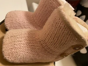 UGG Australia Infant Baby Purl Booties Pink Size 2/3 - Picture 1 of 9