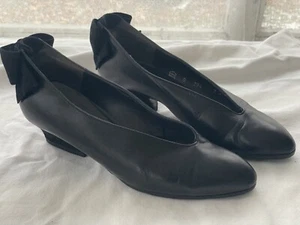 VTG 80s EUC Mario Cerutti Italy black leather pumps w/ suede heel bows new soles - Picture 1 of 14