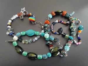 Lote De 4 Brazaletes Bohemios Chakra Piedra Cuentas Bonitos y Hechos a Mano Dije Joyería - Imagen 1 de 9