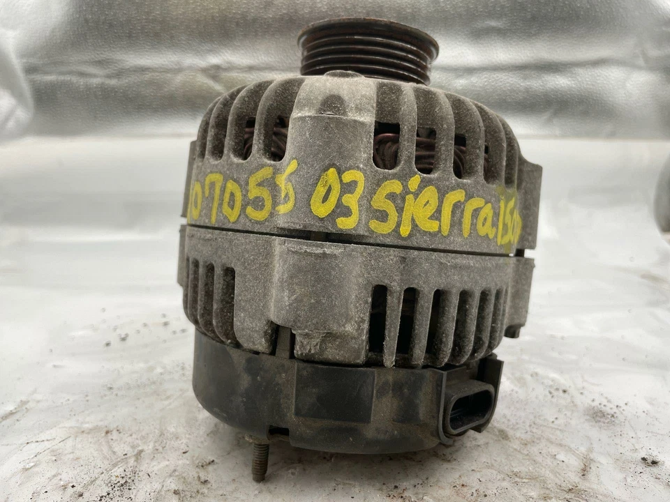 GMC Sierra 1500 2003 motor alternador generador 105 amperios fabricante de equipos originales 19151898 2002-2005 Foto 1 de 4