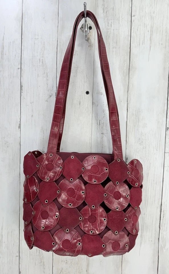 Bolso de hombro vintage Braccialini de cuero rojo cubo boho cocodrilo en relieve Foto 1 de 4