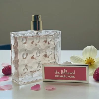 Perfume para mujer Very Hollywood de Michael Kors 1,7 oz/50 ml eau de parfum spray Foto 1 de 4