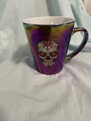 New Orleans Voodoo Coffee Mug Flowers  Skull Irridescent Coffee Mug 14oz Purple - Imagem 1 de 4