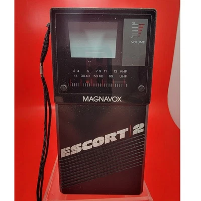 Televisión portátil vintage BW Magnavox Escort 2 VHF UHF TV portátil funciona Foto 1 de 4