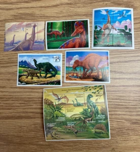 KAPPYSTAMPS WORLD WIDE DINOSAUERS SOUVENIR SHEETS MINT NH 6 DIFFERENT Z81 - Picture 1 of 1