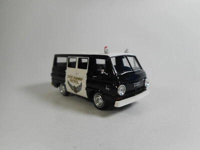 Brekina Dodge A100 Van Ohio State Police 34310 modelo 1:87 - Imagem 1 de 4