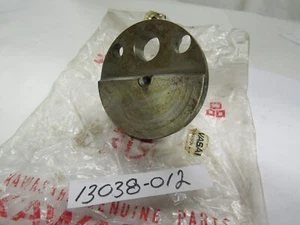KAWASAKI G31M NOS RIGHT CRANKSHAFT HALF 13038-012 - Picture 1 of 2