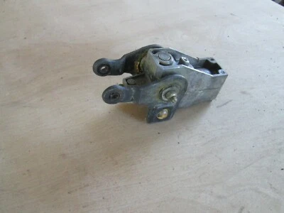 Ferrari Mondial T - коробка передач переключатель кабелей связь  - Изображение 1 из 4