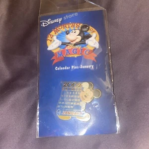 Disney Store 12 Months of Magic Calendar January Mickey Mouse NOS 2002 - Picture 1 of 3