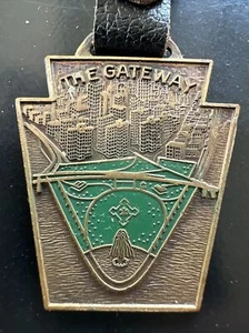 Pittsburgh The Gateway 20's Watch FOB Bastian Bros Co Rochester NY NEW OLD STOCK - Bild 1 von 3