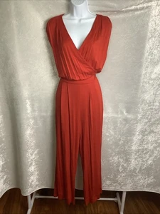 Cabi Uptown Red Jumpsuit Womens Medium 5773 V-Neck Surplice Office Pleated - Picture 1 of 11