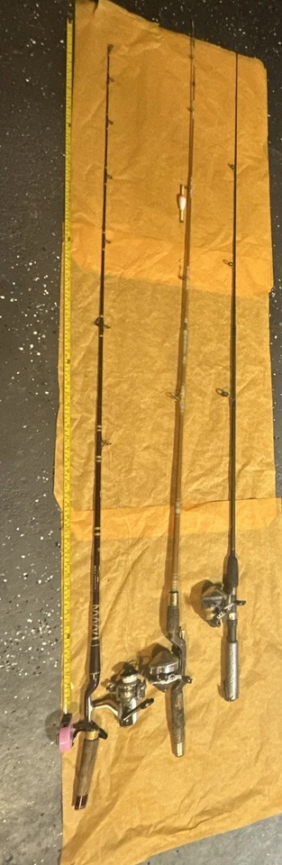 Lote de tres bastones combinados de varilla y carrete de colección Garcia, Mohawk, Zebco Foto 1 de 4