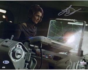 Fotografía autografiada de Laura Dern The Last Jedi 12" x 18" BAS - Fotos de películas - Imagen 1 de 1