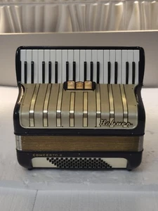 ++Piano accordion akkorden Hohner Concerto II 72 bass - Picture 1 of 17