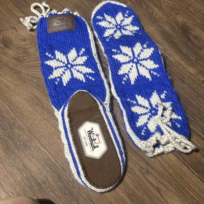 Nuevo sin etiquetas Woolrich Mujer Azul Copo de Nieve Tejido Chalet Calcetín Zapatillas Talla 5-6 Foto 1 de 4