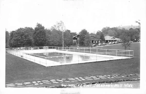 Postal WV: Piscina RPPC, 4H, Jackson's Mill, Virginia Occidental - Imagen 1 de 2