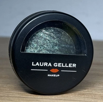 Laura Geller Eye Rimz Baked Shadow *Enchanted Forest* .042 oz.~ Green Shimmer - Image 1 of 3