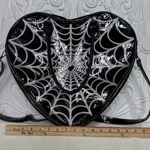 Heart Shaped Web Print Purse - Picture 1 of 7