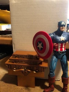 Marvel Select Classic Captain America Loose Figure With Shield & podium - Picture 1 of 3