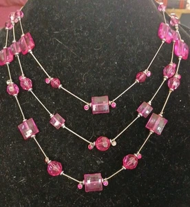 Collar Silvertone Multi Hilos Rosa Acrílico Cuentas Distintivo Estación - Imagen 1 de 8