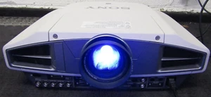 Sony VPL-FX52 XGA Large Venue Projector - Photo 1/6