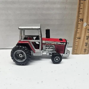 Vintage ERTL MF Massey Ferguson Tractor - 1:64 Scale Red Silver Metal 2775 - Picture 1 of 8