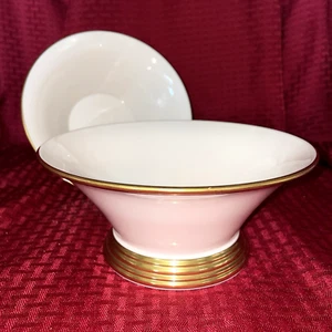 LENOX ETERNAL DIMENSION COLLECTION - NUVEAU ROUND PEDESTAL  BOWL- 9 1/4" X 3" - Picture 1 of 2