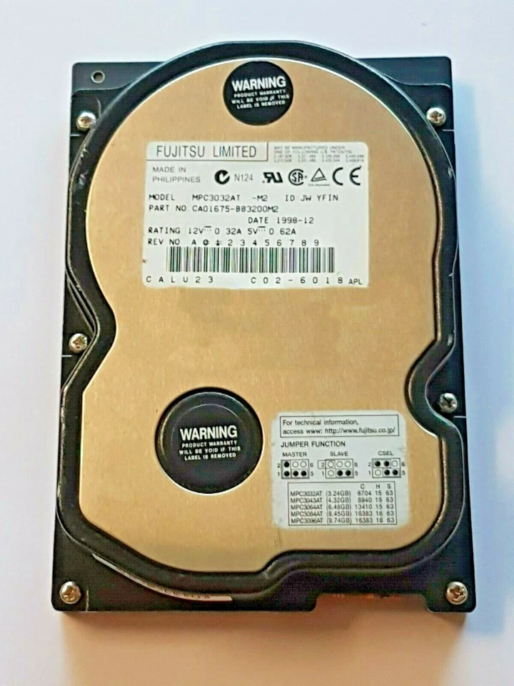 3.24 GB IDE Fujitsu MPC3032AT P-ATA 5400RPM 256KB HDD 3.5" Internal Hard Drive - Image 1 of 1