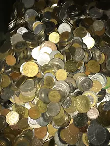 FIVE KILO FOR FOUR KILO PRICE OF GENUINE UNSORTED WORLD COINS (002) - Picture 1 of 1