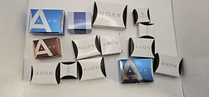 Lote de 14 lotes de joyería misteriosa vintage de Avon nuevos y usados - Imagen 1 de 12