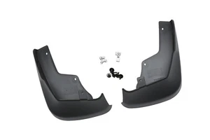 Guardabarros contra salpicaduras moldeados delanteros negros Chevrolet Trax 2015-2021 95918833 OEM GM   - Imagen 1 de 3