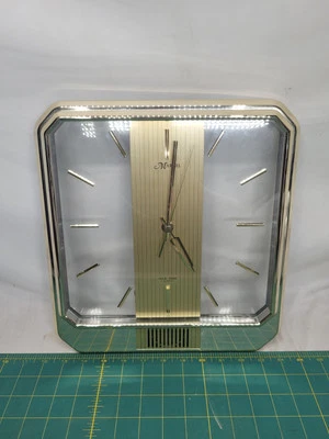 Reloj de Pared Marcel Huelga Hora Tono Dorado Vintage Años 80 Acrílico Probado VER INFORMACIÓN Foto 1 de 4