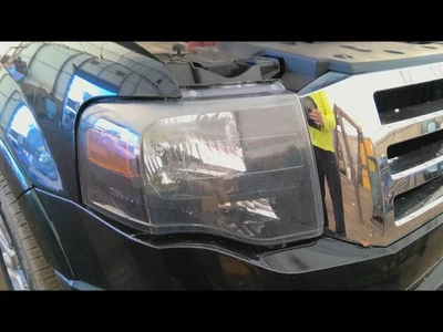 Passenger Headlight Blacked-out Shaded Background Fits 07-14 EXPEDITION 6819095 - Изображение 1 из 4