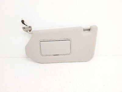 2017-2020 NISSAN PATHFINDER SUN VISOR DRIVER LEFT SIDE SUN VISORS W LIGHT OEM - Image 1 of 4