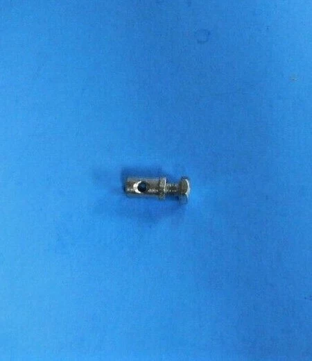 Nueva abrazadera de parada de cable de control de calefacción Triumph TR250 TR6 Foto 1 de 1