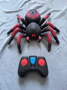 Remote Control Tarantula Spider - Picture 1 of 5
